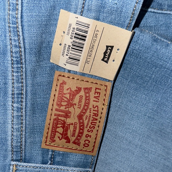 Levi's Dark and Light Blue Jeans Bundle - Picture 6 of 7